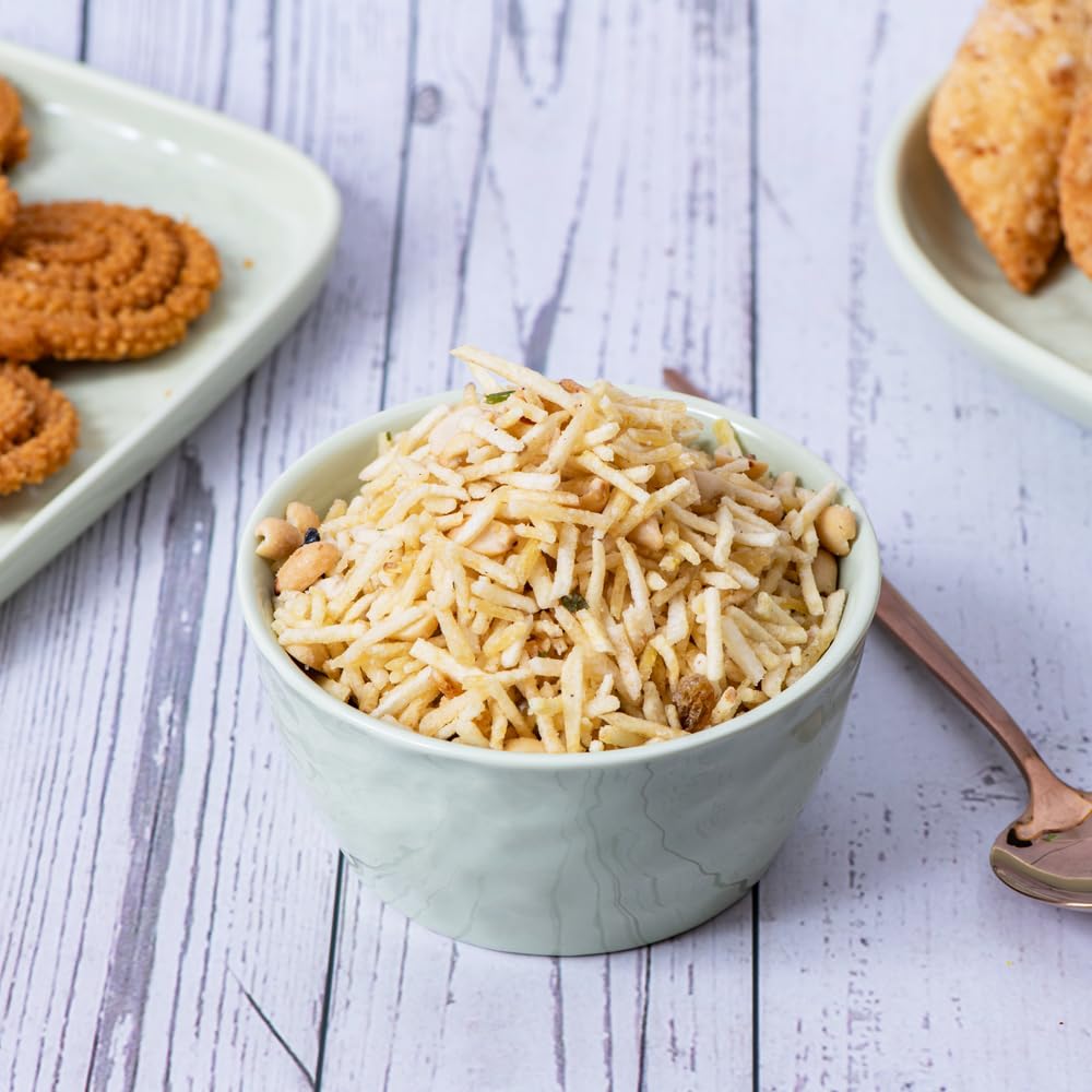 Sapre's Assorted Chivada (6 in 1) | Sweet & Spicy Dry Snack | Best for Gathering & Travelling | Poha Chivada, Puffed Poha chivada, Maka Chivada, Mahalakshmi Chivada, Pharali Chivada & Diet Chivada