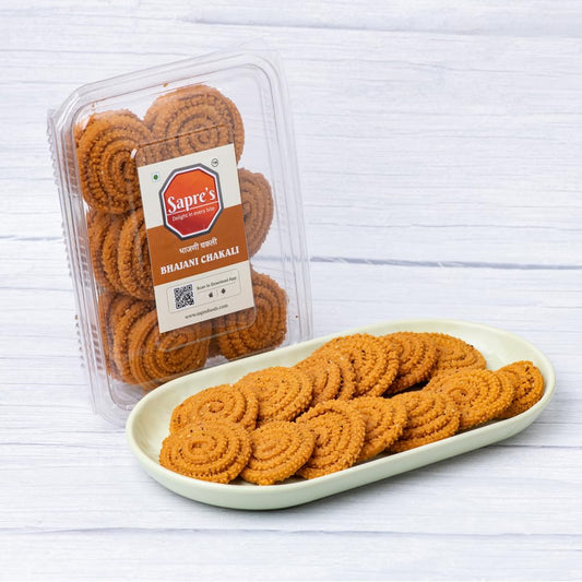 Sapre's Bhajani Chakli 500gm | Murukku | Namkeen | Crispy & Crunchy Snacks | Maharashtrian Bhajni Crispy Chakli | Diwali Faral | Ready To Eat | Lite Snack | Traditional Indian Snacks | No Added Colours | Diwali Gift for Family & Friends